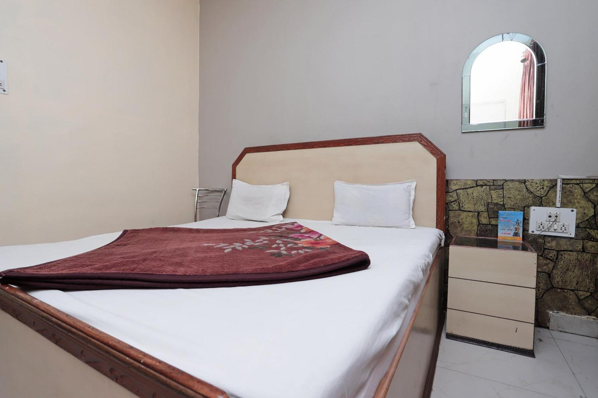 Narayani Guest House By Grb Kankhal Exterior photo