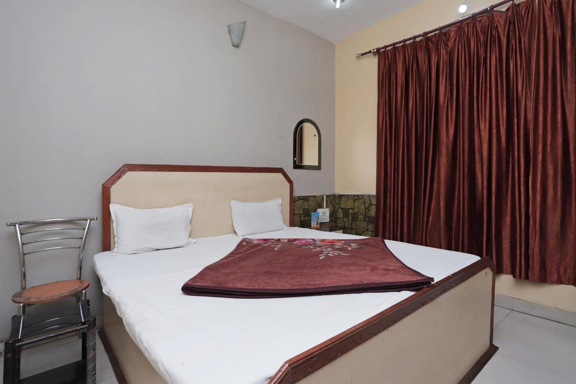 Narayani Guest House By Grb Kankhal Exterior photo